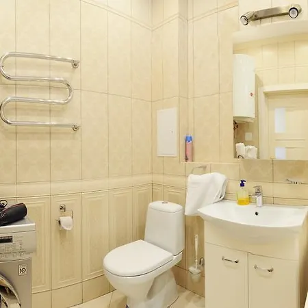 On Internatsionalnaya 15 *